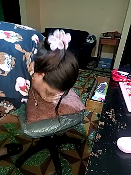 Zuleyka_69's Webcam Show