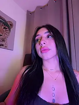 IsabellaNoir_'s Webcam Show