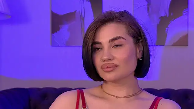 AdrianaToress' Live XXX Chat