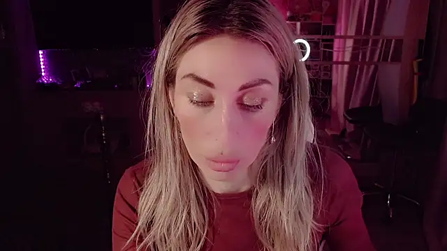 AnnieGOld_'s Live XXX Chat