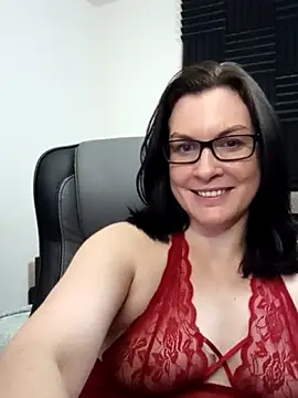 DesreRose Chat XXX in diretta