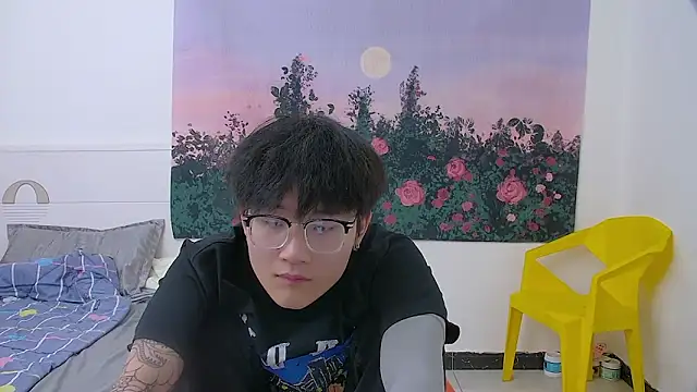 KK-cuteboy Webcam show