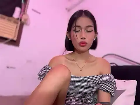 YougotLara Webcam Show