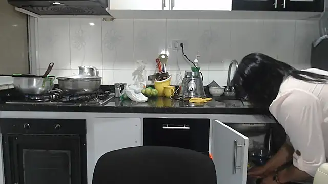 kateleyagrey 网络视讯表演