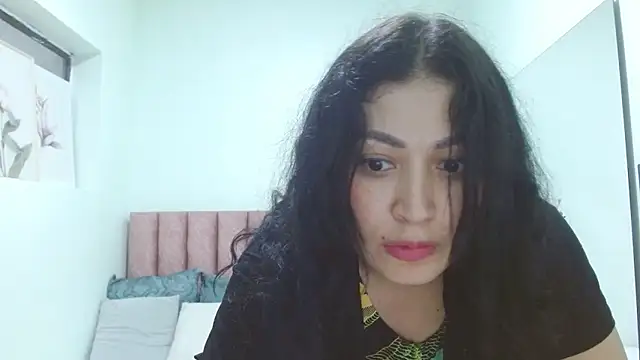 sophia_hadid – Live XXX-chat