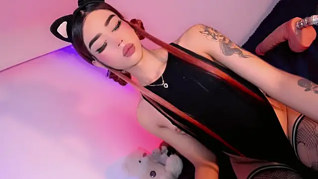 Chat +18 de Miss-Saraii ao vivo