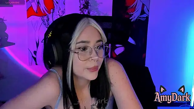 _AmyDark's Live XXX Chat