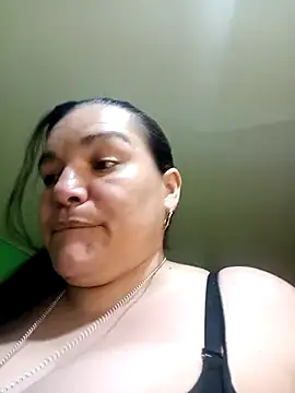 Zuleyka_69 在線直播表演