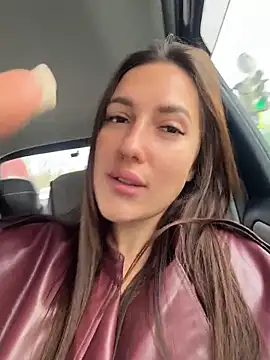 Show modela AleksandraRich na web-kameri