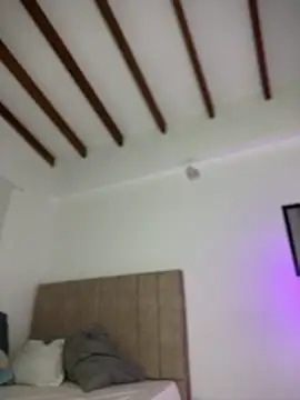 Chat XXX ao vivo de Little_Amber6