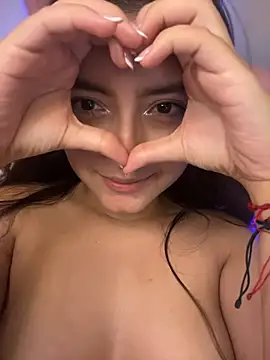 Miss____lissa élő XXX-chatje