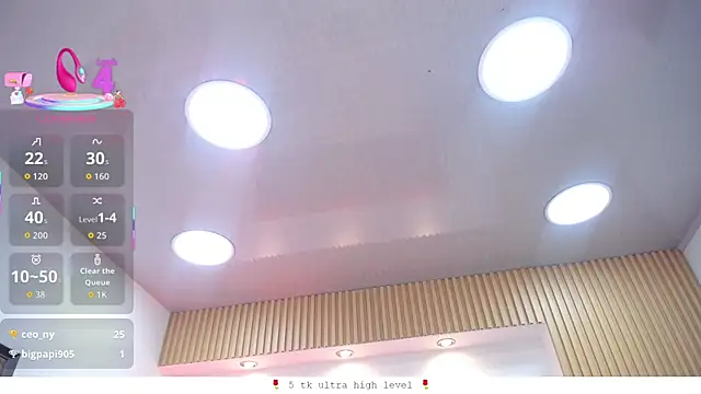 EmilyCley live XXX chat