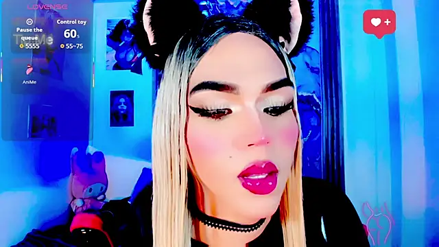 Chat XXX en directo de blonde_queen-