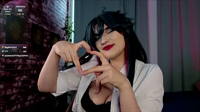 Rune_Veila's Live XXX Chat