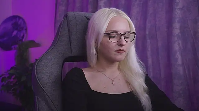 ViolaMoren Live XXX chat