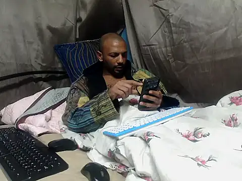 Chat +18 de Camodick ao vivo