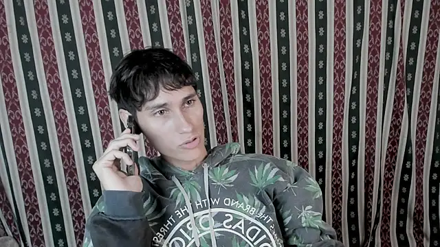 XXX chat uživo modela RenKaynSex
