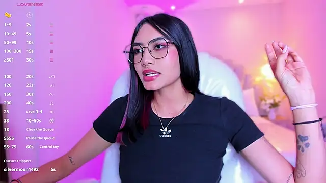 AzuraKindong – webcam-show