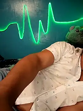 alexchir4's Live XXX Chat
