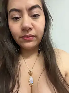 Iam__Cristal élő XXX-chatje