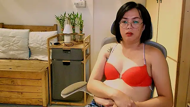 mori-liciousxxx Pertunjukan Webcam