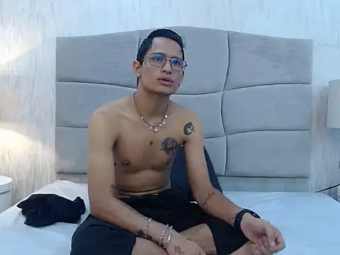 Damian_Garciaa Adlı Modelin Web Kamerası Şovu