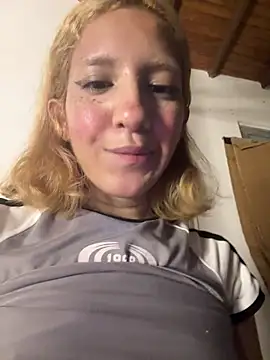 SweetBunnyGF's Webcam Show