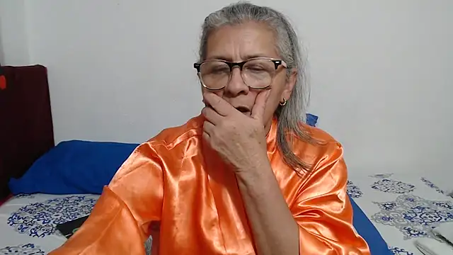 candy_mature_'s Live XXX Chat