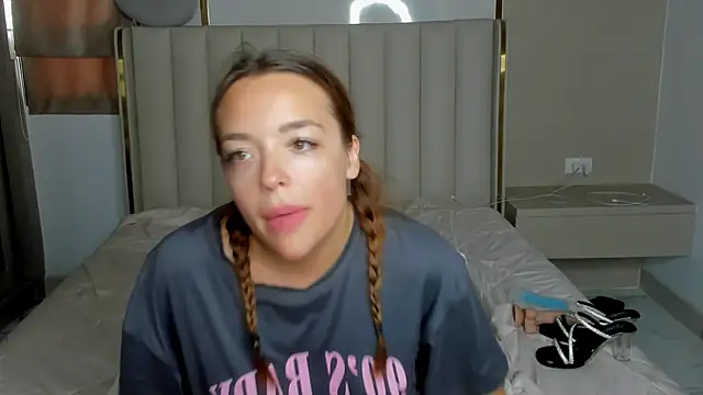 Chat +18 de stellaa_quenn ao vivo