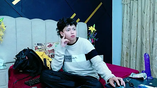 XXX chat uživo modela NikiEvanz
