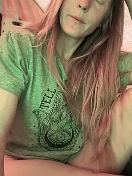 GoldenFlameGoddess' Webcam Show