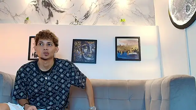 Show de webcam de YOUNG_BOYS_HELL