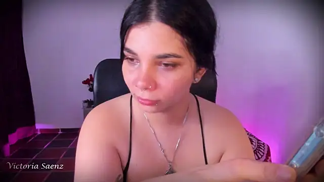 victoriaasaenz_'s Live XXX Chat