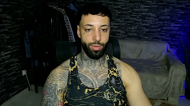 MasculineGuy99's Webcam Show
