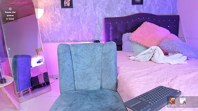 XXX chat uživo modela Lauren_smiles