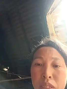 NIANIAKUTE 网络视讯表演