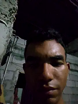 Reynold2608's Webcam Show