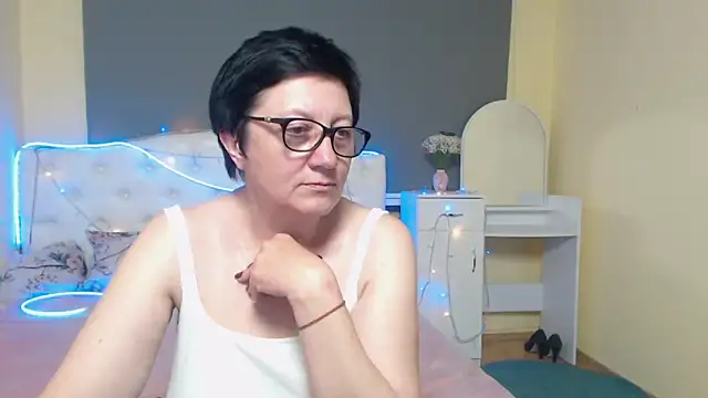 Czat XXX na żywo – EmilyL0ve