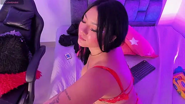 Madison_Rosee élő XXX-chatje