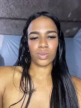 FlorSalvaje_ – Live XXX-chat