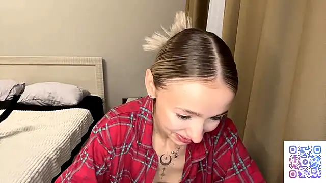 ClonedAge Webcam-Show