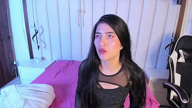 Онлайн чат XXX Chlooe_Zoe
