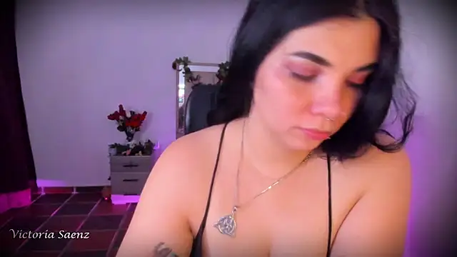 victoriaasaenz_'s Live XXX Chat