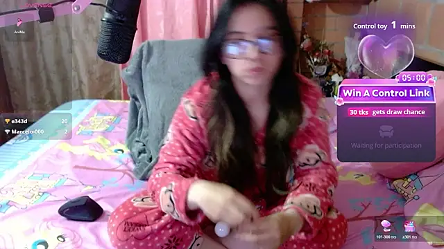 Chat +18 de Maggie_Fox3 ao vivo
