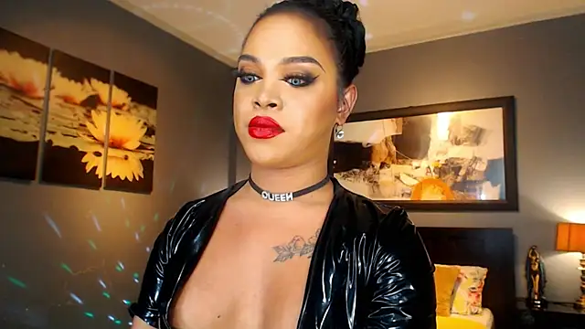 MarryQueen22's Live XXX Chat