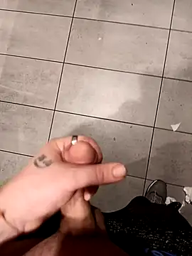 MiiShyy Chat XXX live