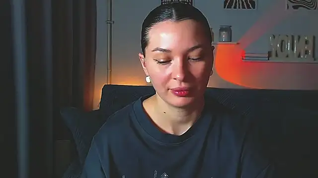 AlexaSven 现场XXX聊天