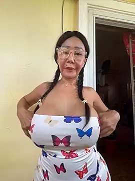 sweetieme's Live XXX Chat