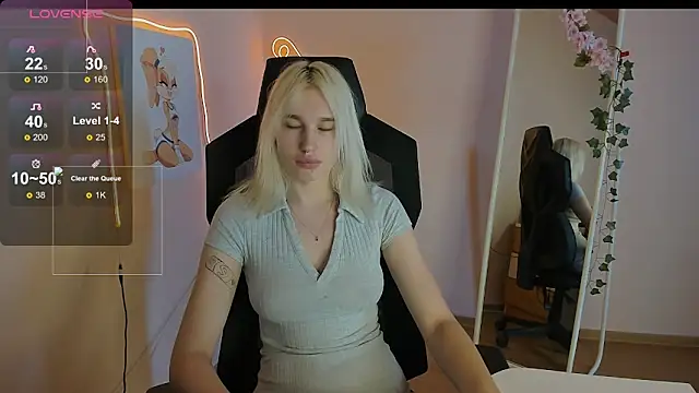 EvelinaLuu – Naživo XXX chat
