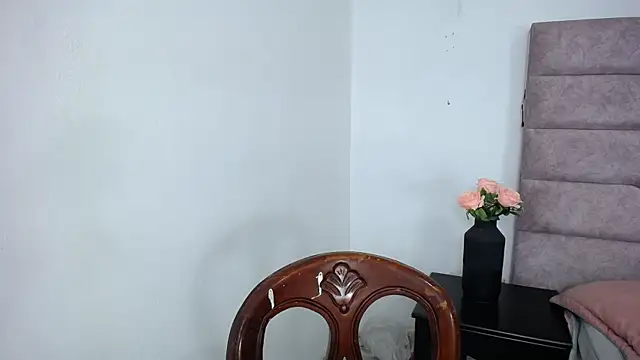 Jessica_Kraftt Chat XXX in diretta